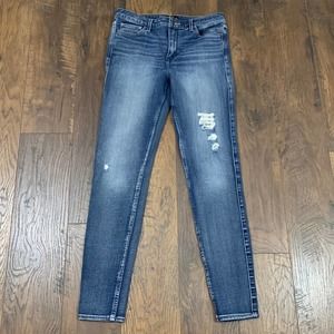 Abercrombie & Fitch Distressed Stretchy Skinny Jeans